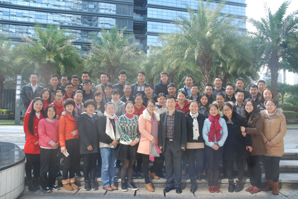 堅守2015農(nóng)歷羊年最后一班崗的亞泰光電人